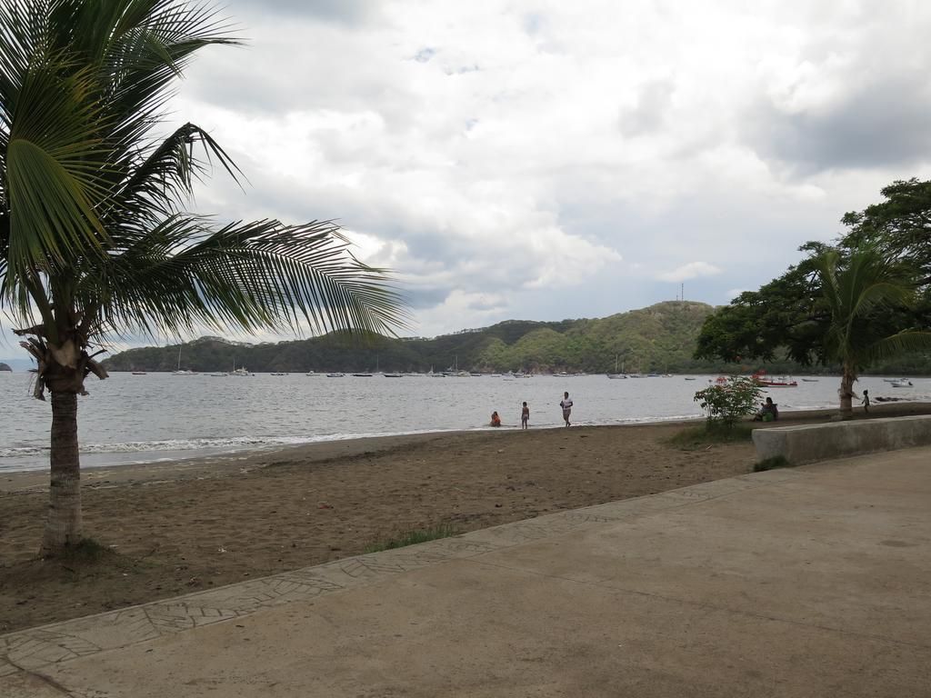 Hotel Coco Palms Playas del Coco Exteriör bild