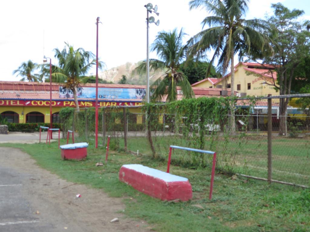 Hotel Coco Palms Playas del Coco Exteriör bild